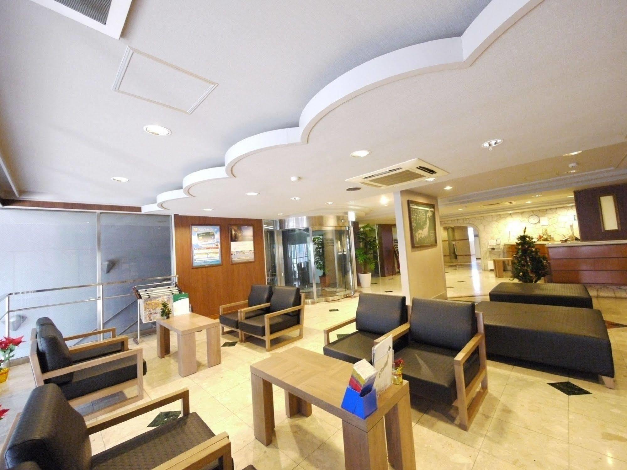 Hotel Route-Inn Kitamatsudo Ekimae Екстер'єр фото